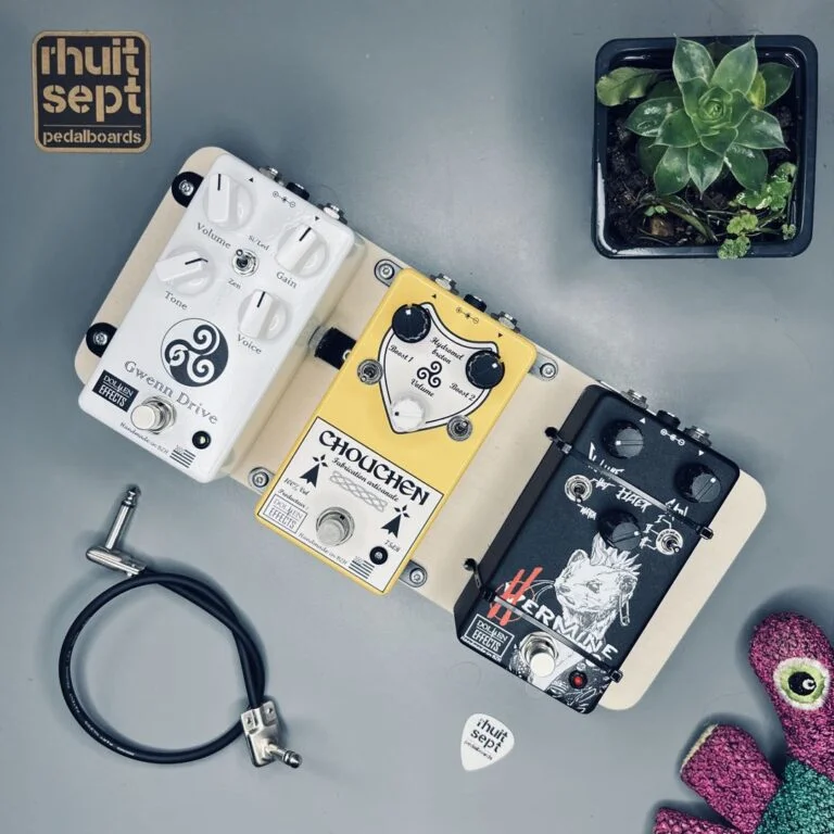 Lire la suite à propos de l’article Fixer ses pédales sur son pedalboard
